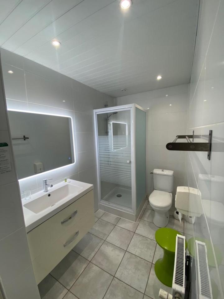 Hotel Le Pelican Charleville-Mézières Eksteriør billede